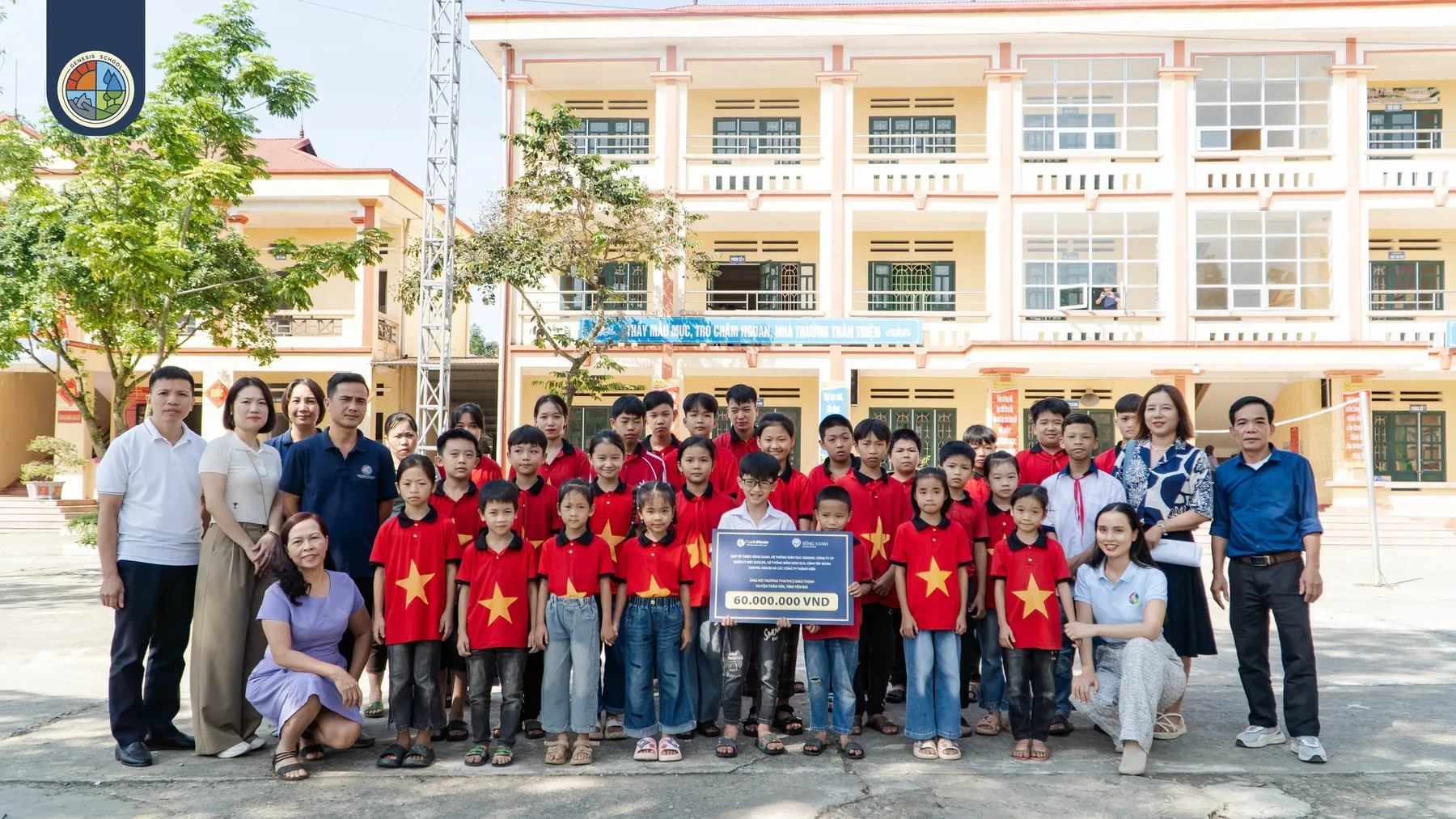 Trao hỗ trợ cho một trường học tại huyện Trấn Yên, Yên Bái